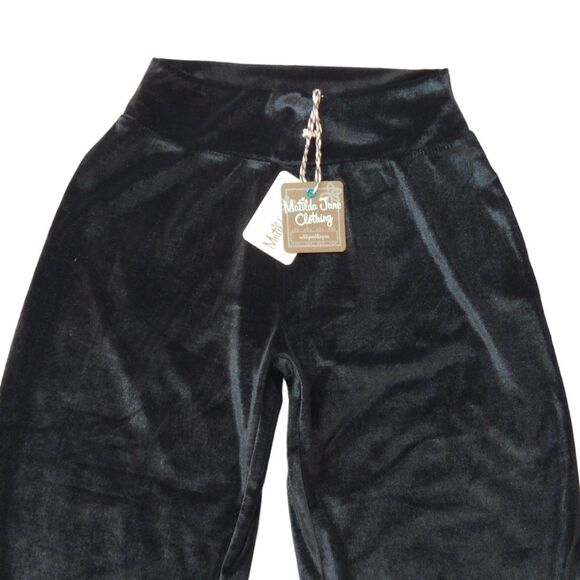 NWT Matilda Jane Black Ruffle Velvet Pants  SMALL - Picture 4 of 8